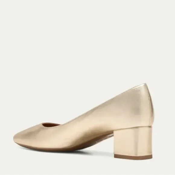 AQUATALIA
Pasha Metallic Office Pumps like new size 9 - Picture 4 of 13